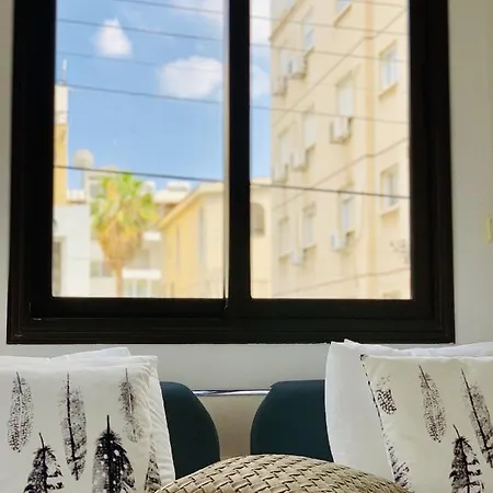 Apartament Tbd Superior Larnaca